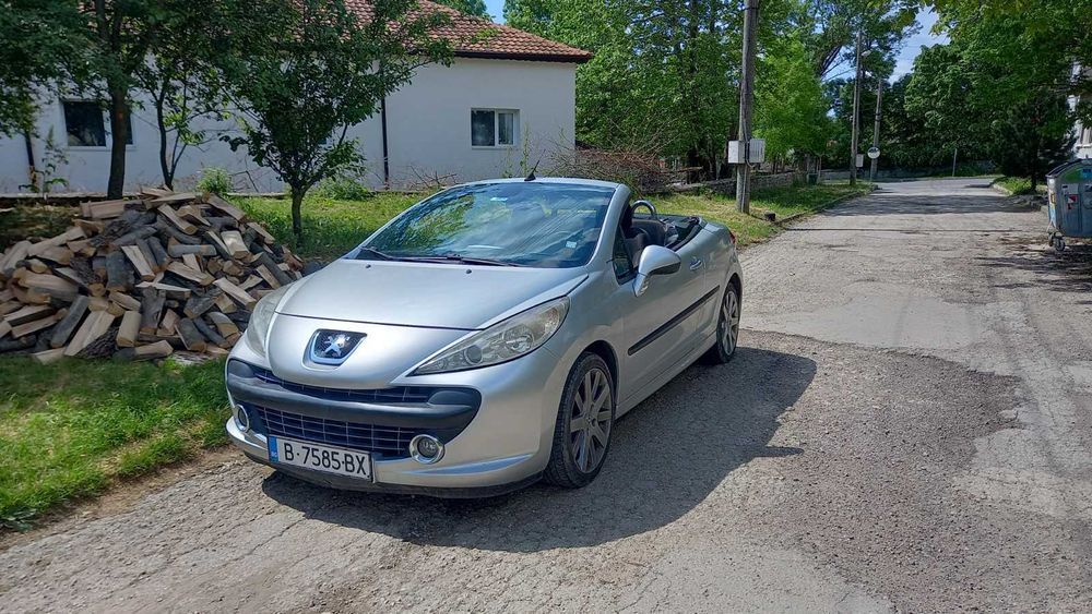 продавам Peugeot 207cc кабрио