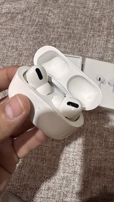 Apple AirPods Pro