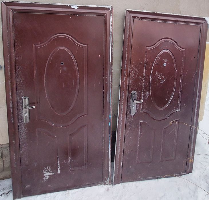 Срочно продам входной дверь