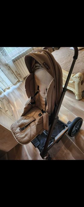 Бебешки и детски колички