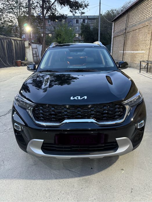 Kia sonet 3 pozitsiya(prestige) sotiladi