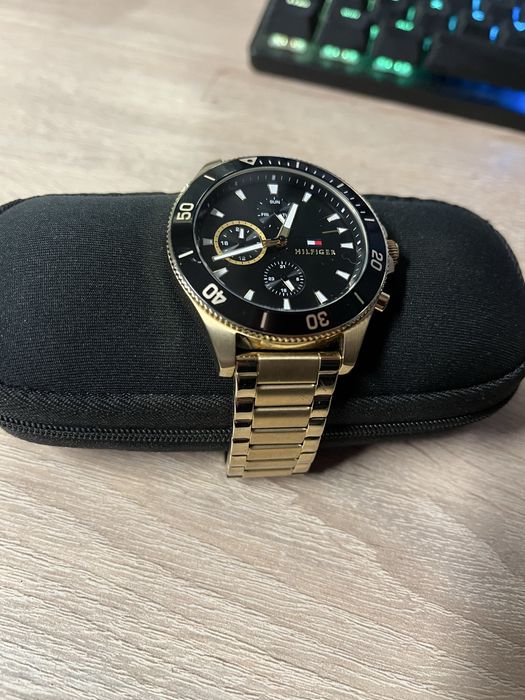 Мъжки позлатен часовник Tommy Hilfiger
