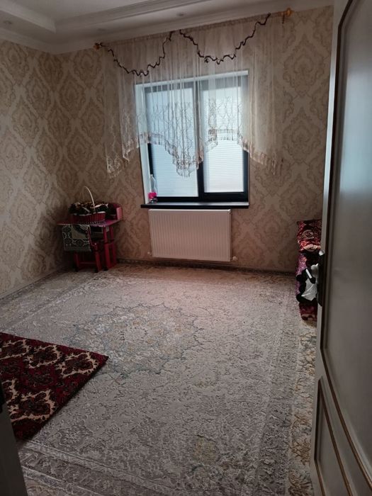 Срочно 2 хонали Уй сотилади