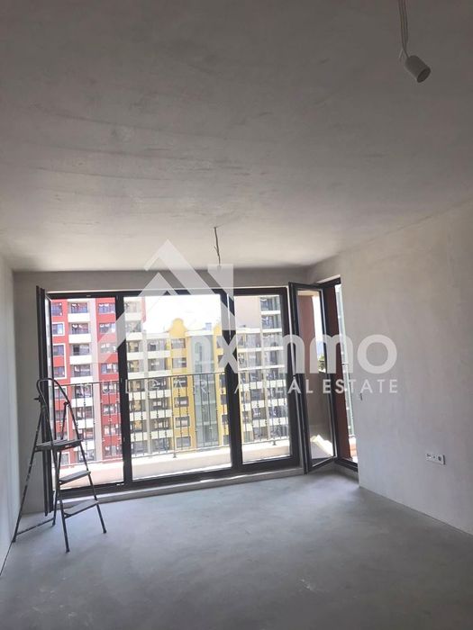 Продава се Двустаен апартамент в Варна, Победа - 65 кв.м за 1999 €/кв.м - Снимка #5