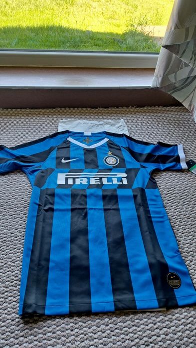 Tricou nike , pantaloni