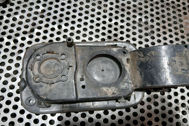 Usita rezervor 8200139543 8200139543 Renault Scenic a 2-a generatie
