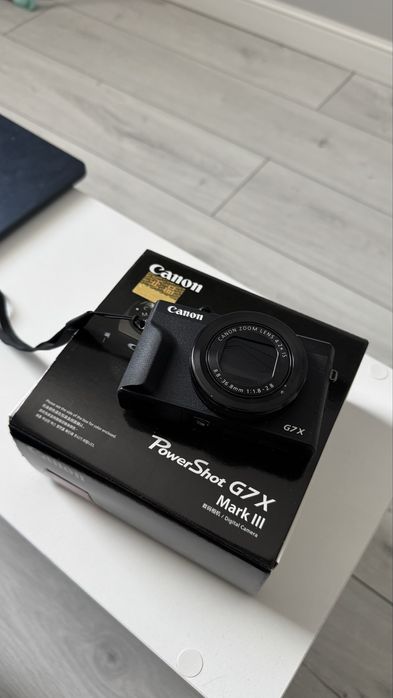 Продам Canon G7 X Mark III