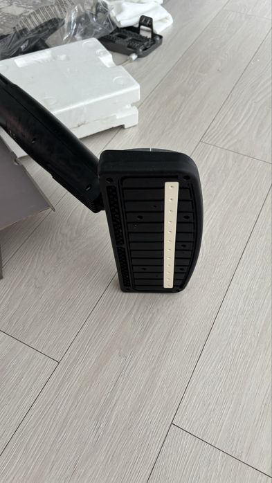 Пароочиститель Bork