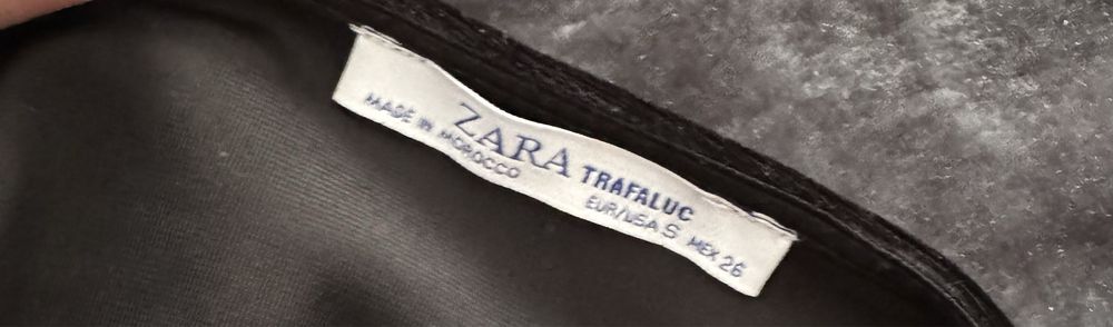 Rochiță neagră elegantă