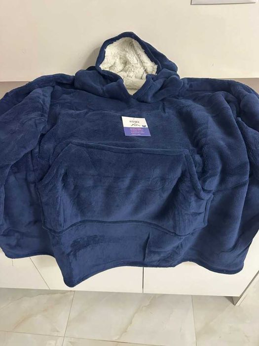 Топло зимно одеяло с ръкави и качулка Home Sweet