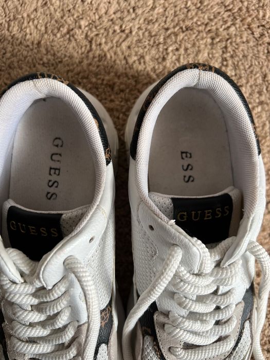 Кецове Guess, маратонки 39 размер