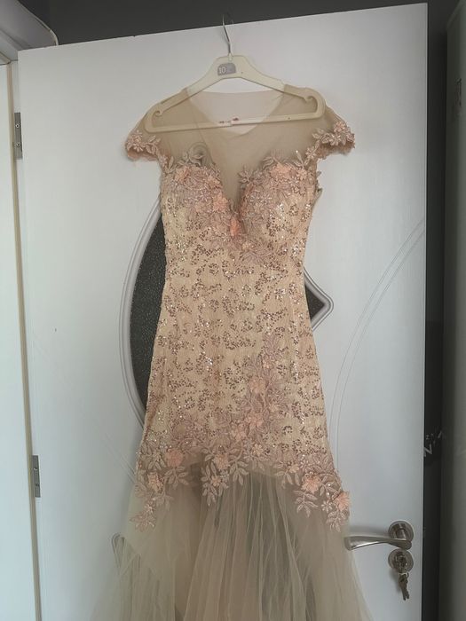 Официални рокли!!!