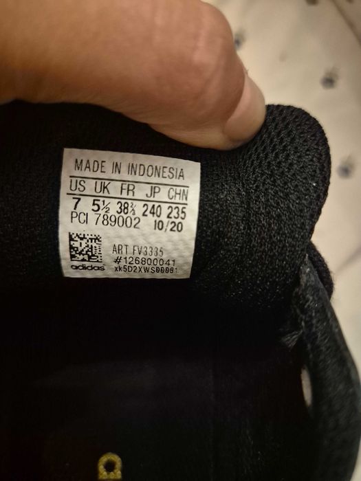 Adidasi Adidas masura 38 si 2/3