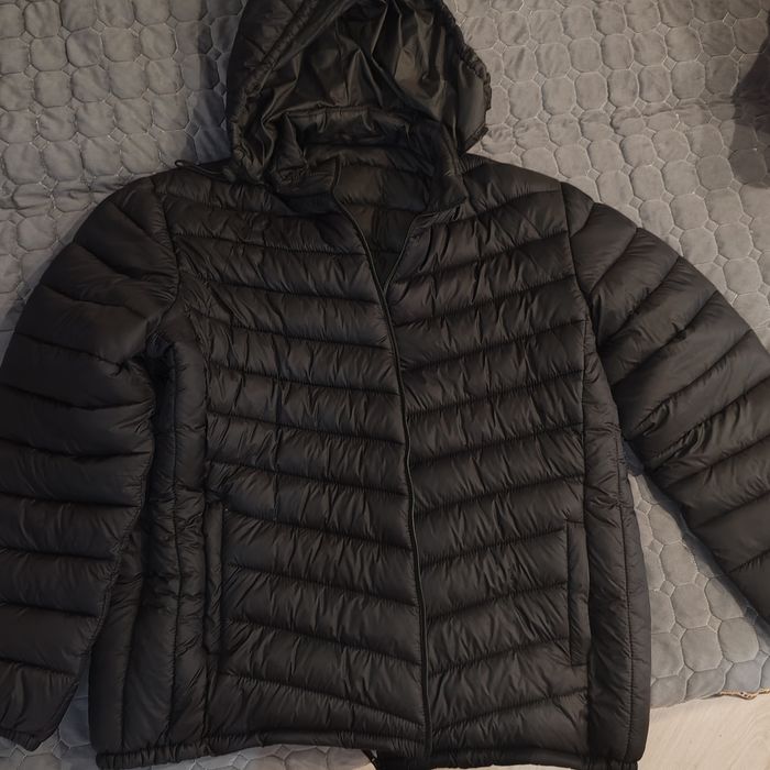 Продам мужскую куртку