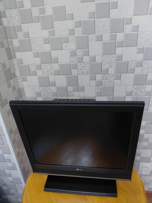 Телевизор LG Flatron