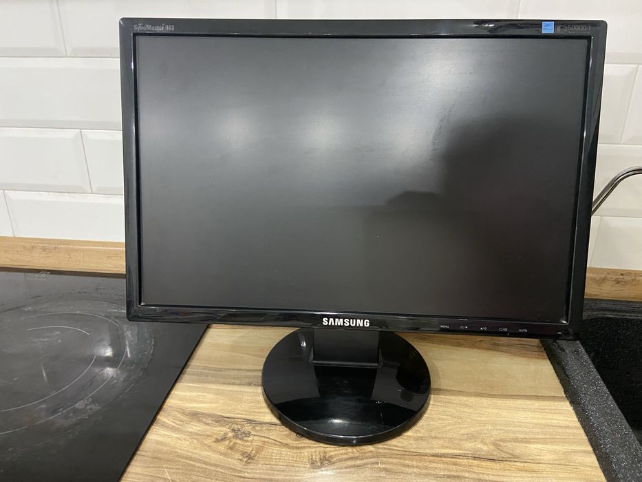 Монитор компьютерный