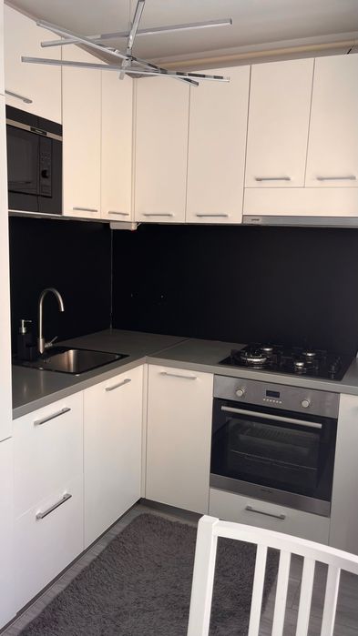 Inchiriez apartament 2 camere metrou Dimitrie Leonida