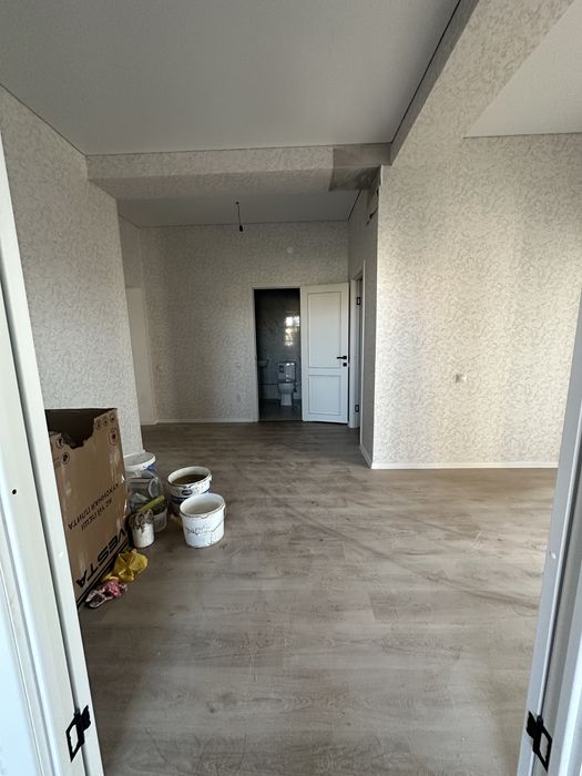 продам 3 комнатную квартиру