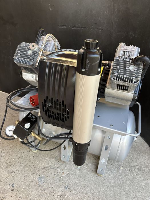 Compresor silentios durr cu uscator aer si pompa aspiratie