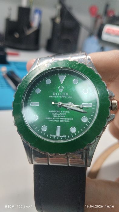 Rolex R submarin
