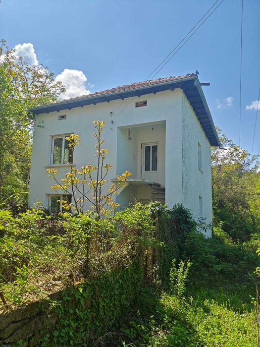 Продава се Къща в с. Голяма Брестница, Област Ловеч - 216 кв.м за 116 €/кв.м - Снимка #15