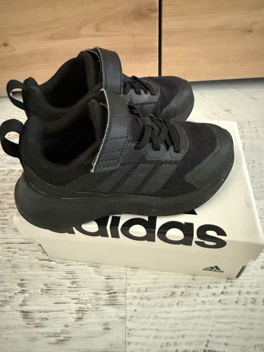 Adidas детски маратонки