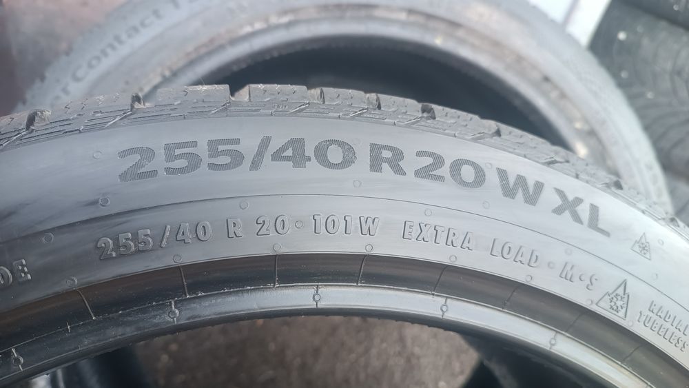 255/40/20 Continental Дот 3722
