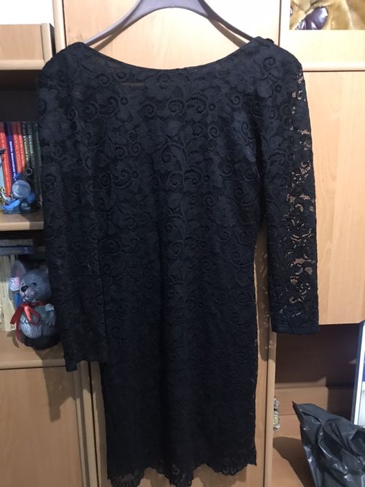 Официална рокля