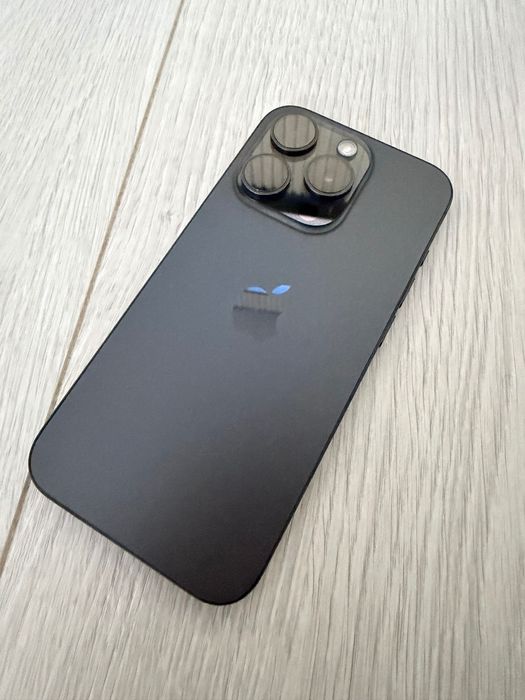 В гаранция е телефона