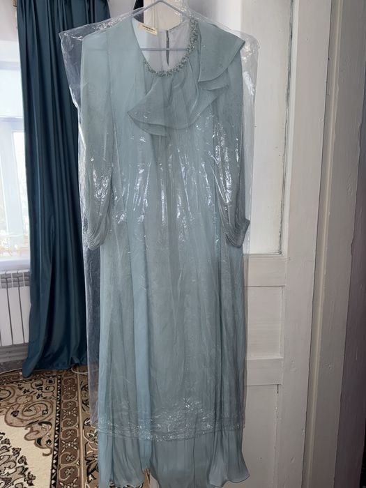 Платья продается