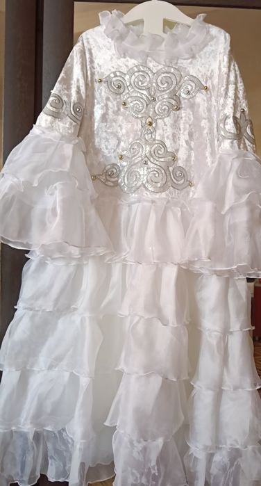 Қазақша көйлек 8-9 жасқа примерно