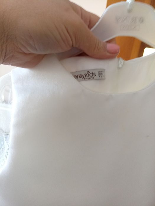 Продается платье детское, нарядное