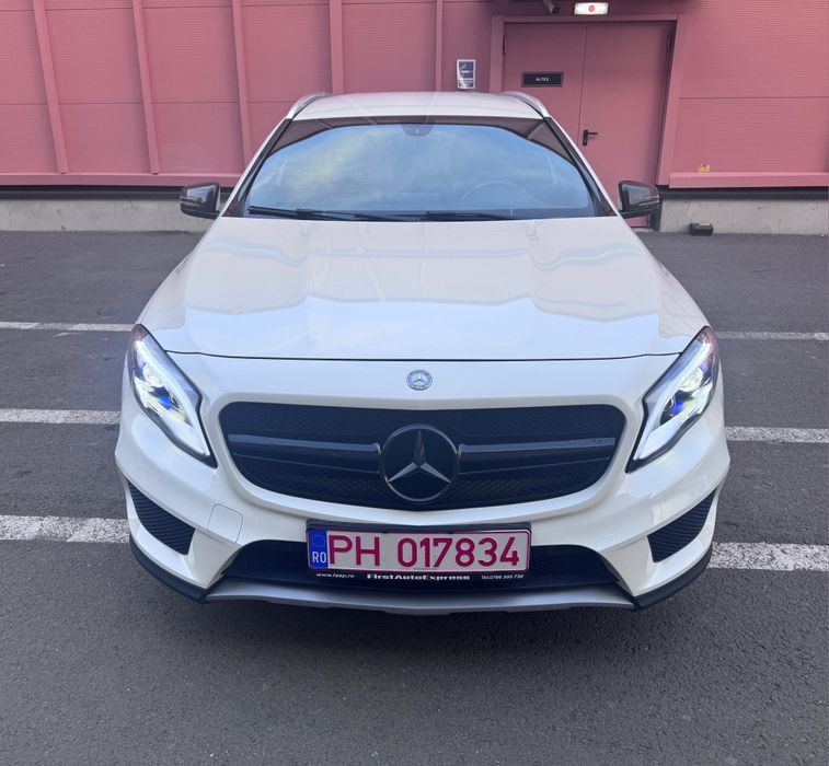 Mercedes Benz Gla Pachet amg Interior exterior 4matric
