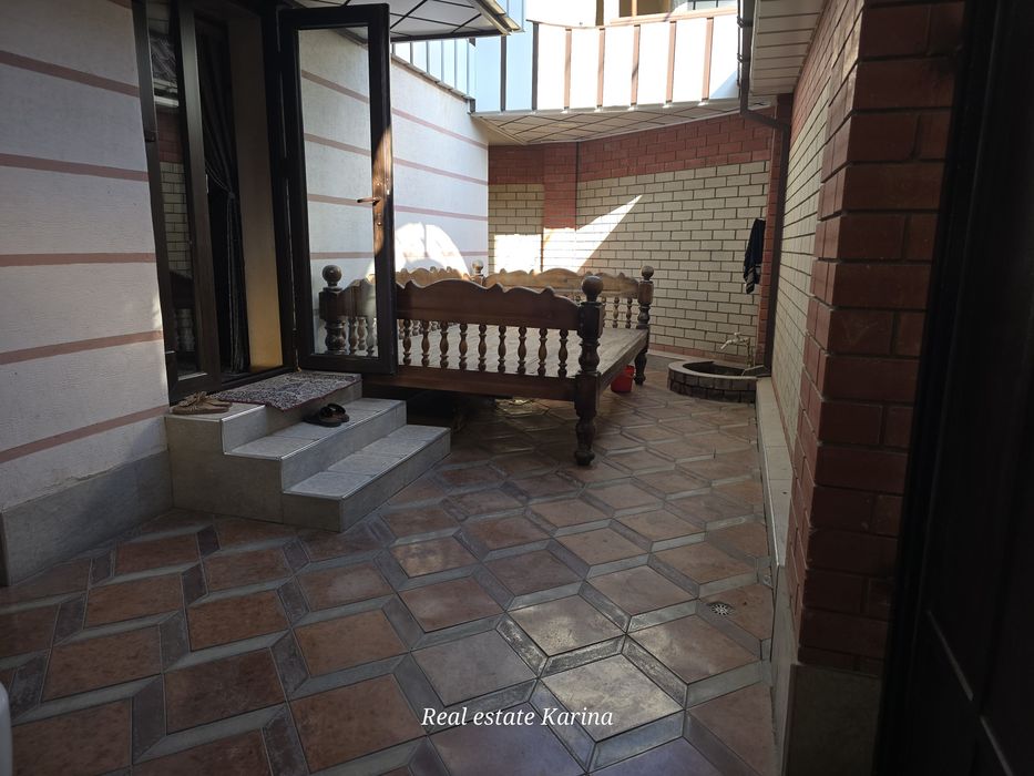 Таунхаус в районе Некрасова