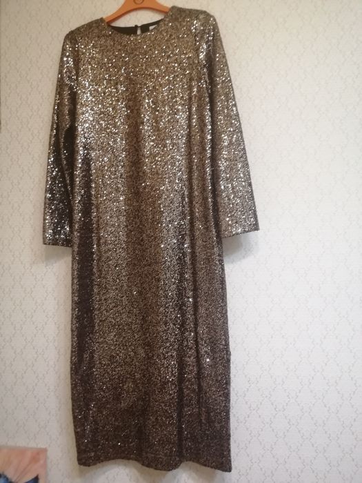 Продам женское платье