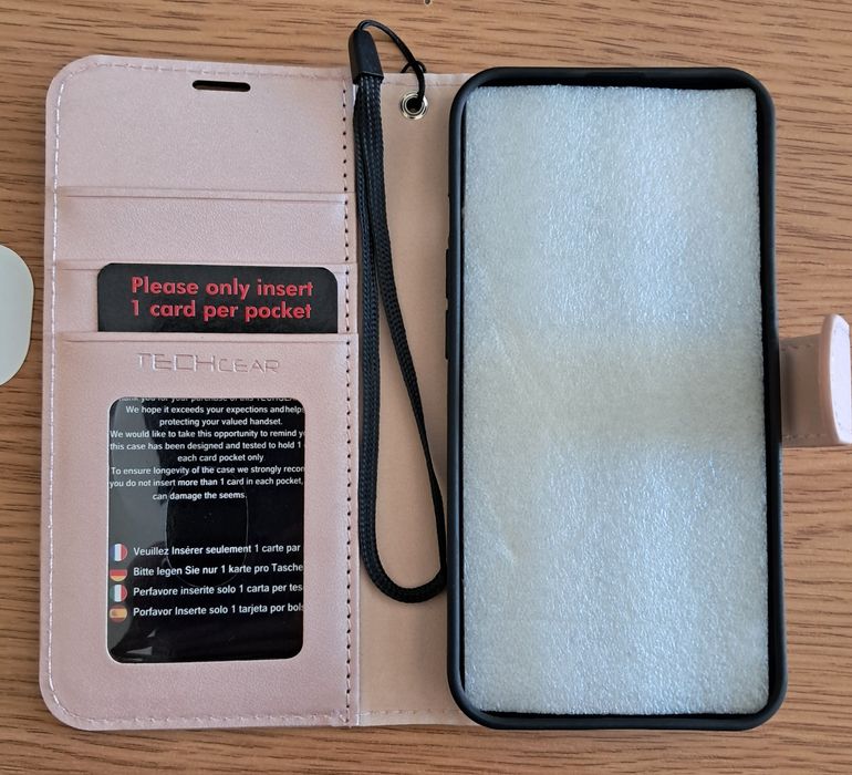 Калъф за iPhone 14 Tech Gear