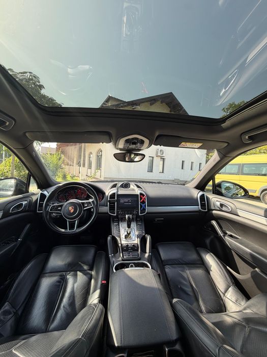 PORSCHE Cayenne 2017 — imagine 3