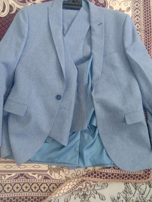 Костюм жакетмен тройка
