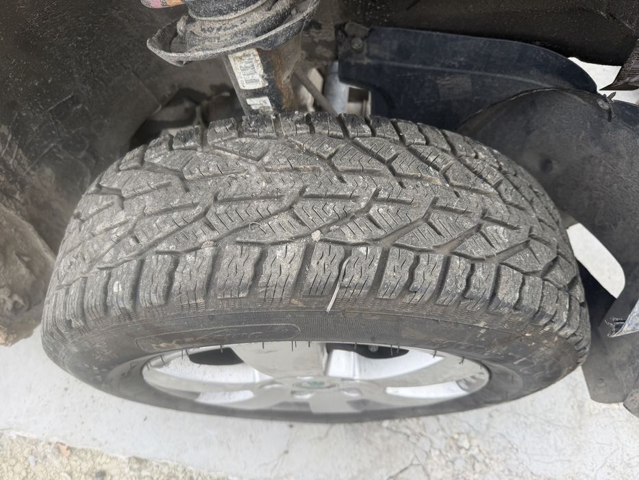 Jante +cauciucuri 195/65/r15  5x112 skoda seat passat