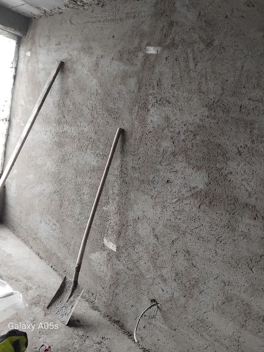 Tencuiala manuala clasică/sapa semiumeda elicopterizată