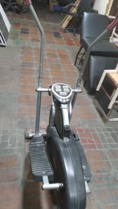 Продаётся велотренажёр