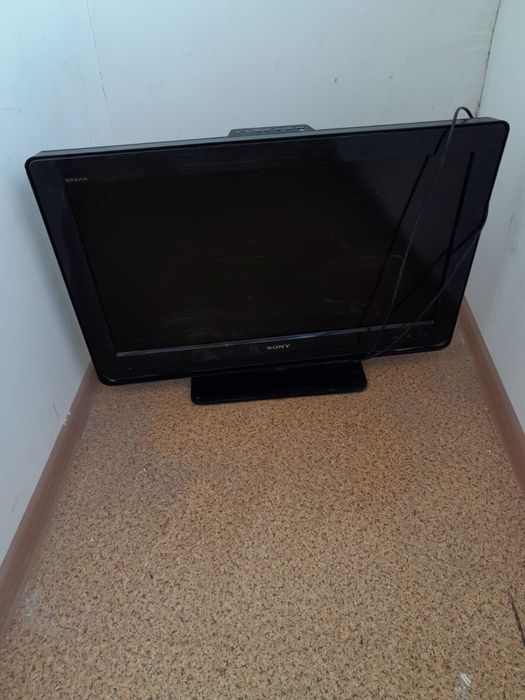 Продам телевизор Sony, диагональ 94