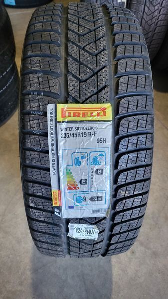 235/45/19 PIRELLI 4бр Runflat