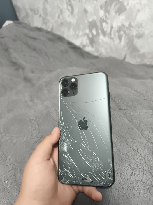 Iphone 11 pro max продажа/обмен