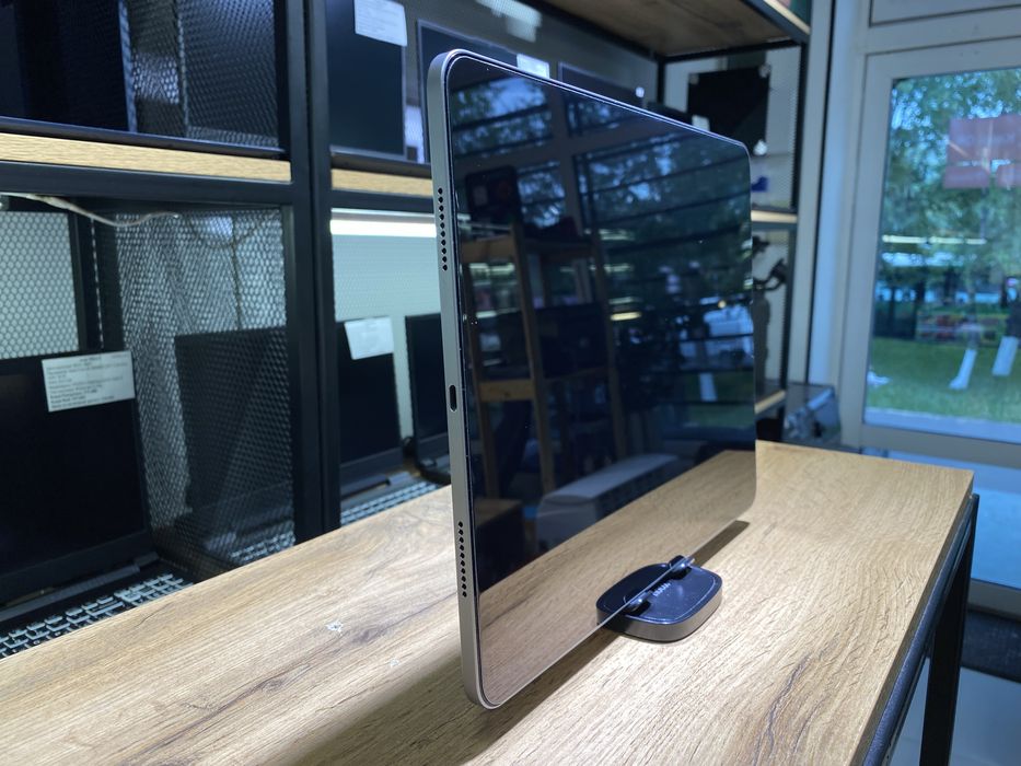 iPad Pro 12.9” 6 Generation, 1 TB, Space Gray, АКБ87%, 10264/А10