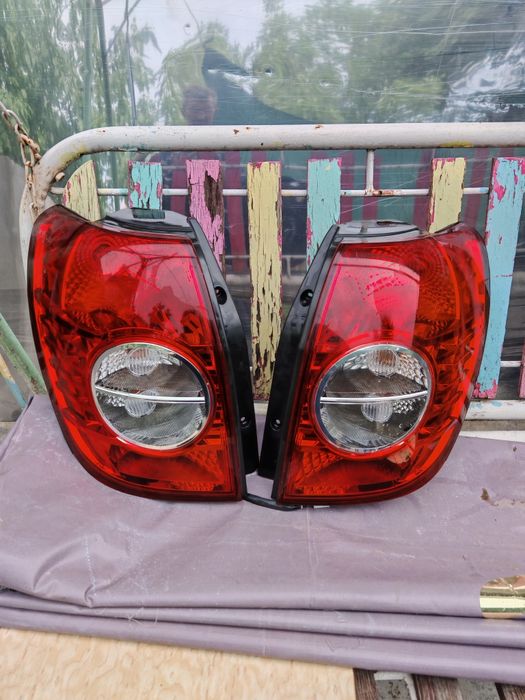 Фары задние от каптивы 2