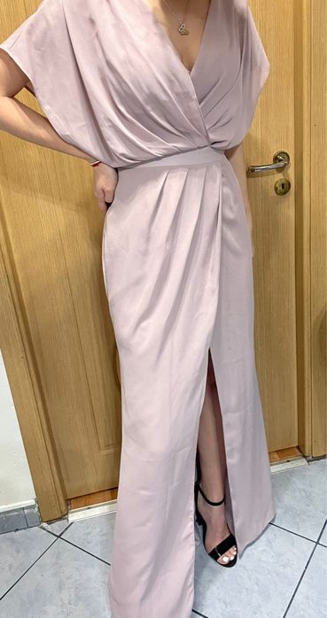 Vind rochita marimea s