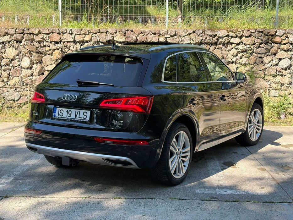 Audi Q5 2.0 Quattro/Panoramic/Bang & Olufsen/Bord digital