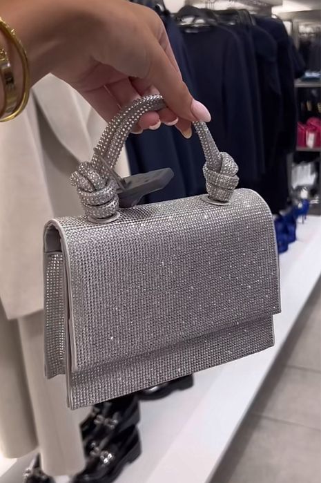 Стилна дамска чанта ZARA със сребърни камъчета