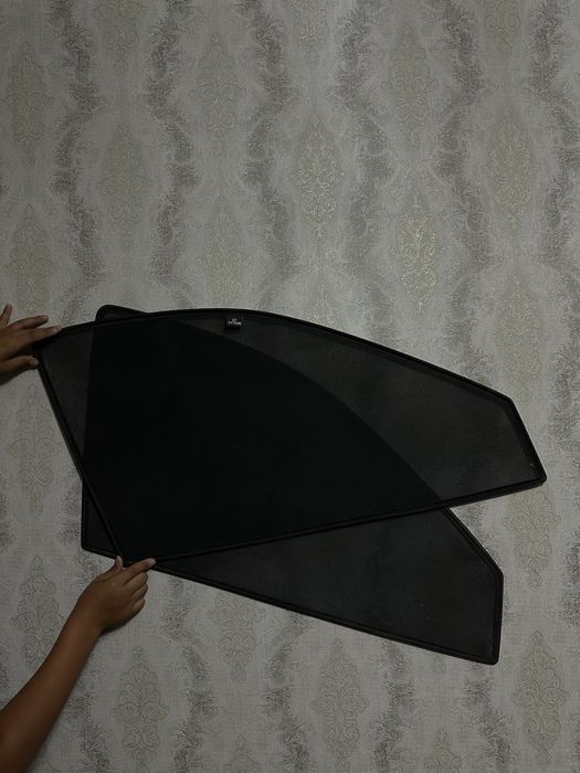 Продам шторки от Granta 2190